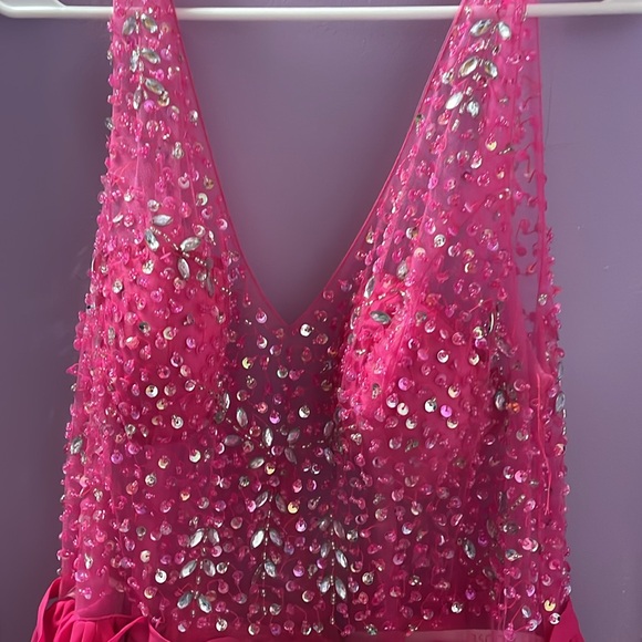 JJ’s House Brand New Fuchsia Sheer Top A Line Chiffon Dress! Prom, Hoco - Picture 5 of 13